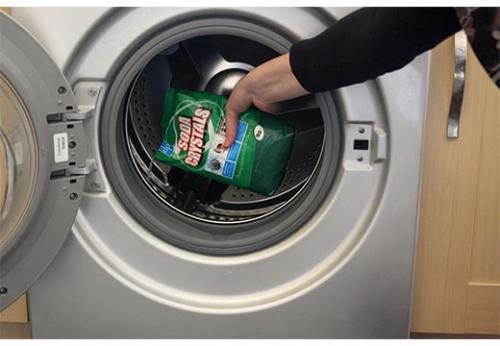 Как устранить запах в стиральной машине автомат в домашних условиях. Причины неприятного запаха из стиральной машины