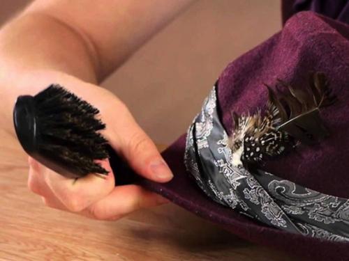 Как почистить шляпу. Как почистить фетровую шляпу в домашних условиях от пыли и грязи