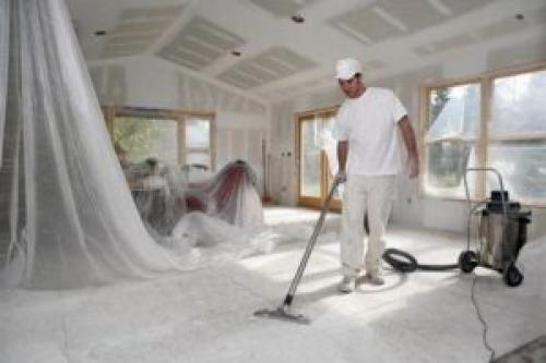 Как убрать пыль после шлифовки стен в деревянном доме. Все способы, как убрать строительную пыль со стен и потолка после проведенных работ