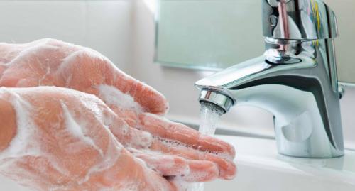 Чем отмыть шариковую ручку с кожи ребенка. Как оттереть шариковую ручку