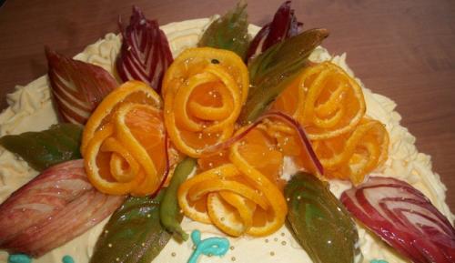 Украшение торта фруктами и сладостями. Какие сладости подойдут для украшения торта 02