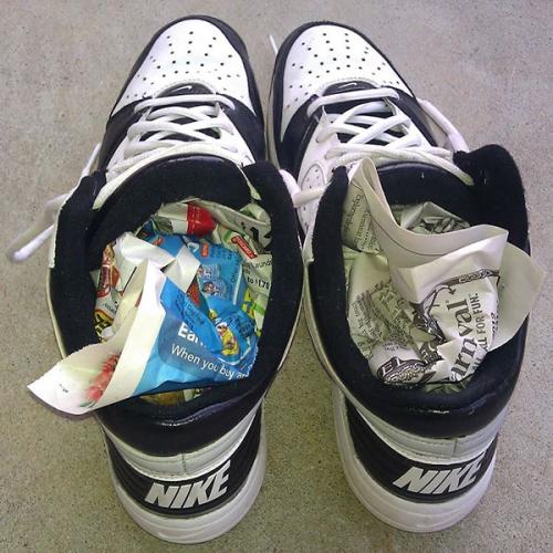 Как быстро разносить кроссовки. Чем и как можно растянуть кроссовки, действенные народные методы