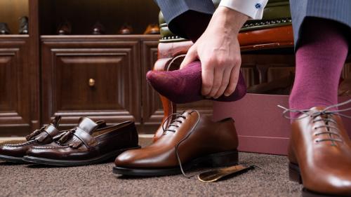 Как растянуть обувь в домашних условиях. Как разносить узкую обувь. 10 эффективных способов