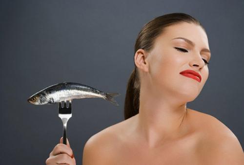 Как удалить с одежды запах рыбы. Очистка посуды 01 Как удалить с одежды запах рыбы. Очистка посуды 01