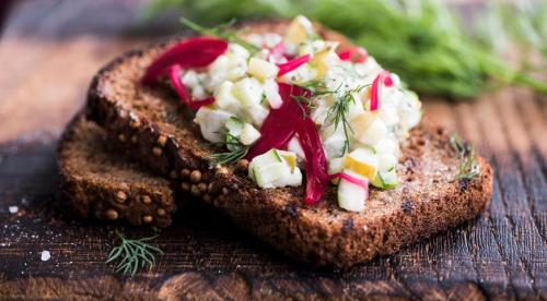 Как сохранить свежие огурцы без холодильника. Хранение огурцов в холодильнике 19