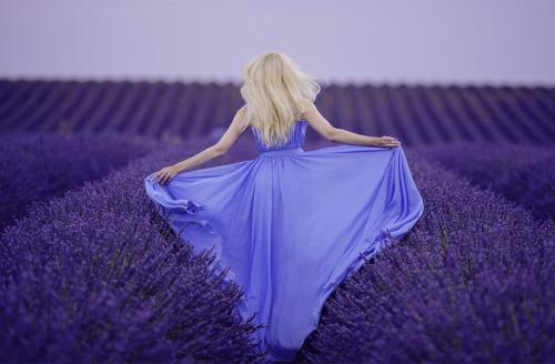 Какие специи или травы помогают сохранить свежесть одежды. Ароматерапия для вещей. Как правильно и безопасно хранить зимнюю одежду?