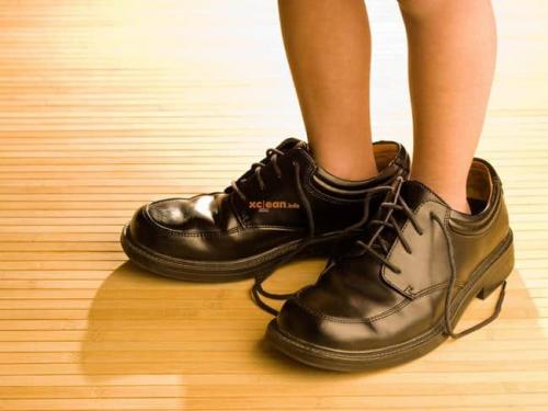 Уменьшить обувь в мастерской. Что делать, если обувь большая