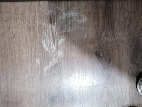 Очиститель засохшей монтажной пены.  Чем оттереть монтажную пену от оконных и дверных проемов (ПВХ). 03 Очиститель засохшей монтажной пены.  Чем оттереть монтажную пену от оконных и дверных проемов (ПВХ). 03