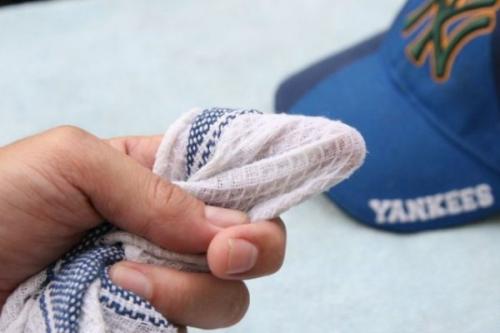 Как стирать кепку из хлопка. Как стирать кепку: тонкости, разные способы стирки, правила и советы