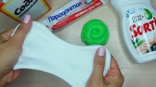 Как очистить одежду от слайма. Эффективные способы удаления лизуна с одежды 06 Как очистить одежду от слайма. Эффективные способы удаления лизуна с одежды 06