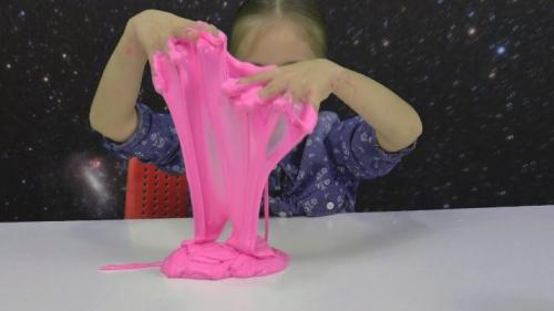 Как очистить одежду от слайма. Эффективные способы удаления лизуна с одежды 05 Как очистить одежду от слайма. Эффективные способы удаления лизуна с одежды 05