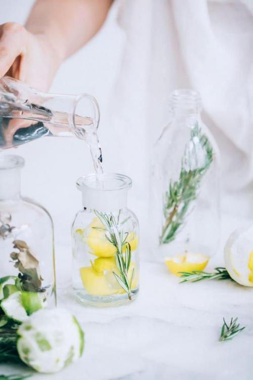 Чем заменить кондиционер для белья. Замена кондиционера уксусом 15 Чем заменить кондиционер для белья. Замена кондиционера уксусом 15