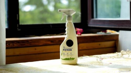 Как чистить глянцевый пластик. Чем отмыть глянцевую кухню —, какие средства использовать, а какие нет