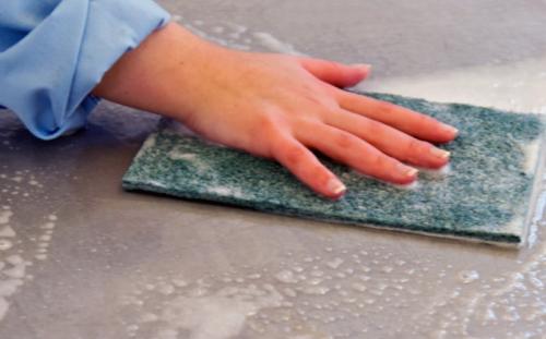 Как удалить пену с рук и кожи: эффективные методы 14 Как удалить пену с рук и кожи: эффективные методы 14