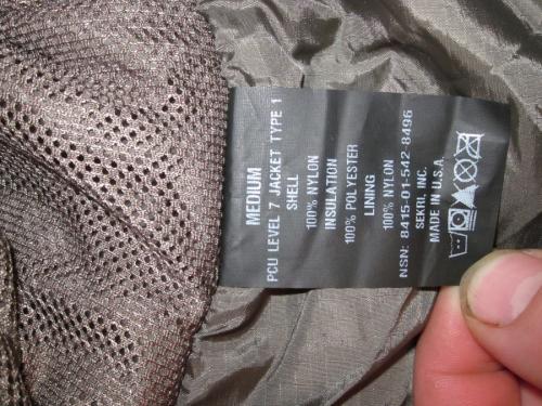 Как быстро убрать жирные пятна с куртки: простые и эффективные методы 01