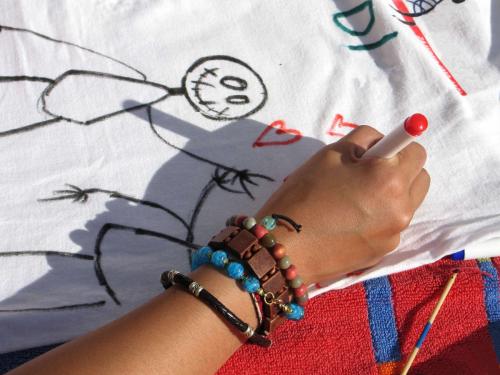 Можно ли удалять пятна с деликатных тканей, и как это сделать безопасно. 7 безопасных способов вывести пятна с деликатных тканей