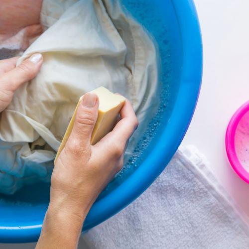 Как отбелить белый бюстгальтер содой. Рецепты по отбеливанию