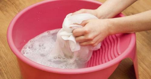 Выведение пятен с растительным маслом на детских вещах. Зачем опытные хозяйки добавляют при стирке растительное масло 13