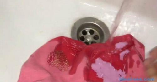 Как убрать слайм с одеяла. Подготовка к чистке 04 Как убрать слайм с одеяла. Подготовка к чистке 04