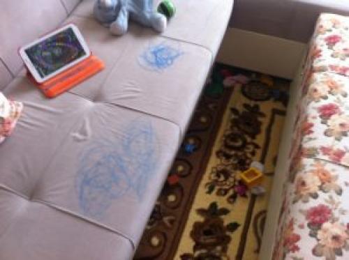 Как удалить фломастер с кожаной мебели. Чем отмыть фломастер с дивана