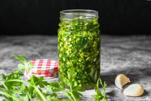 Приправа из базилика на зиму. Базилик на зиму: 20 рецептов, которые понравятся всей семье