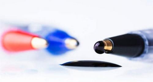 Чем отстирать чернила от ручки на белой рубашке. Основные правила