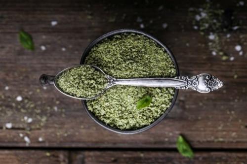 Базилик в банке на зиму. Базилик на зиму: 20 рецептов, которые понравятся всей семье