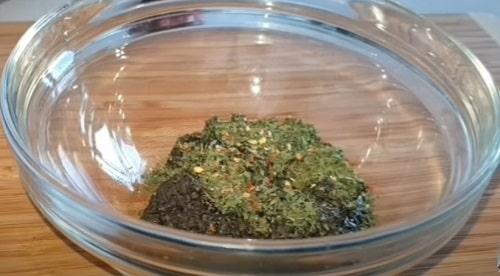 Что можно сделать из базилика на зиму. Соус из базилика на зиму – лучшие рецепты заготовки в домашних условиях