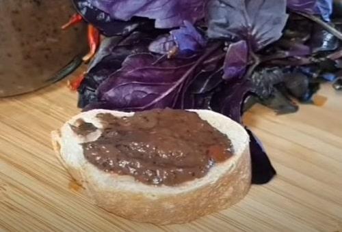 Что можно сделать из базилика на зиму. Соус из базилика на зиму – лучшие рецепты заготовки в домашних условиях