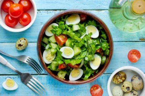 Можно ли использовать яйца, варёные на 2 часа, для приготовления салатов. 20 простых салатов с вареными яйцами