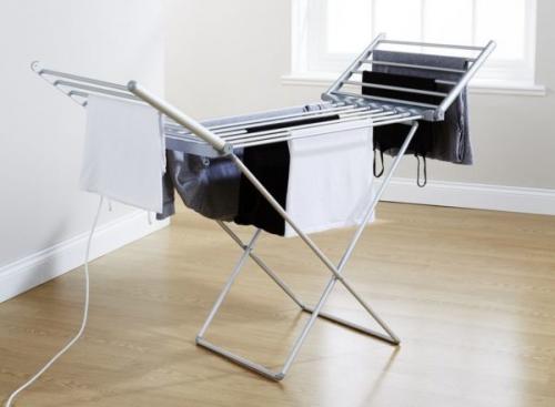 Как быстро высушить футболку. Проверенные методы быстрой сушки белья