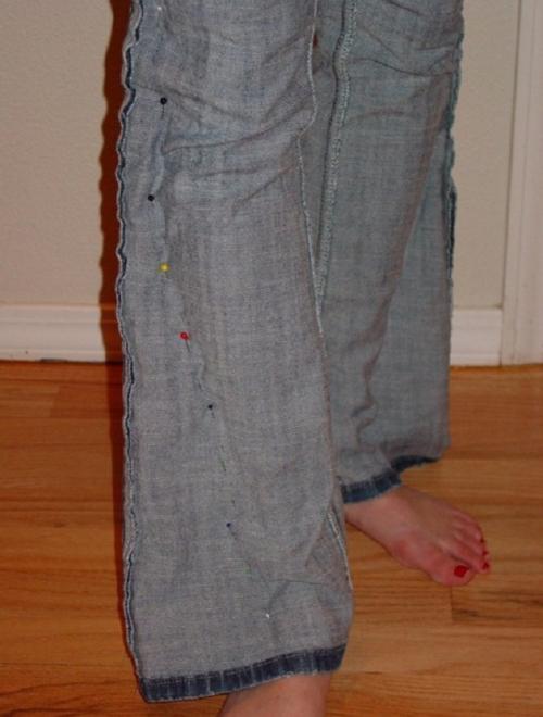 Ушить джинсы в талии лайфхаки. Как правильно ушить мужские и женские джинсы по бокам?