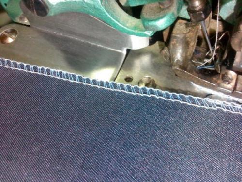 Ушить джинсы в талии лайфхаки. Как правильно ушить мужские и женские джинсы по бокам?