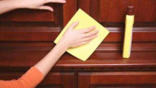 Как убрать монтажную пену с межкомнатной двери. Как убрать монтажную пену с двери, металлической, шпонированной, ламинированной, изготовленной из МДФ