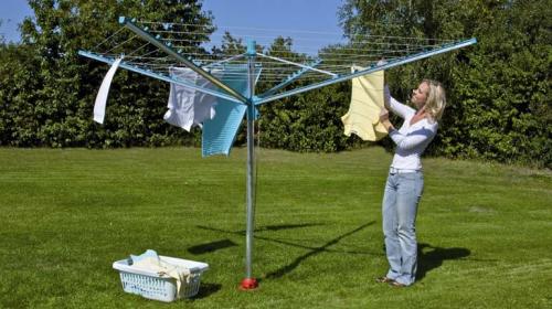 Как быстро высушить одежду утюгом. Как быстро высушить одежду после стирки: 6 быстрых способов