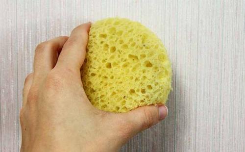 Как отмыть маркер с обоев. Как убрать фломастер с обоев?