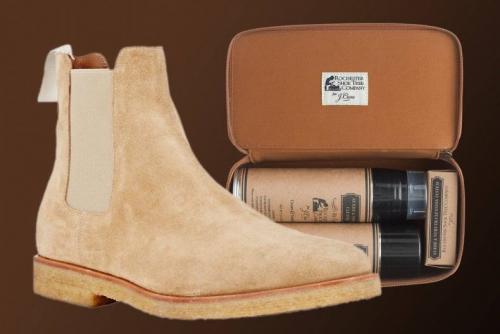 Как почистить черную замшевую обувь. Как почистить замшевые сапоги: 10 действенных народных способов + описание профессиональных средств для ухода за обувью из замши