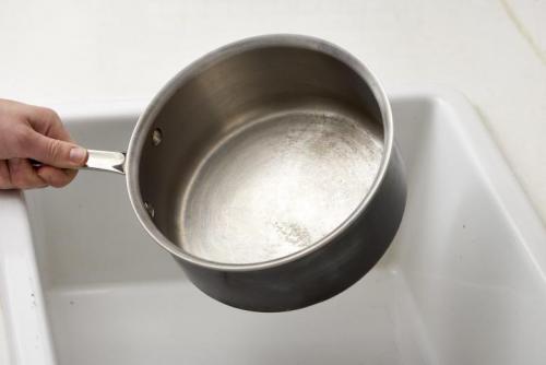 Как кипятить тряпки в кастрюле. Рецепты отбеливания на любой вкус 02