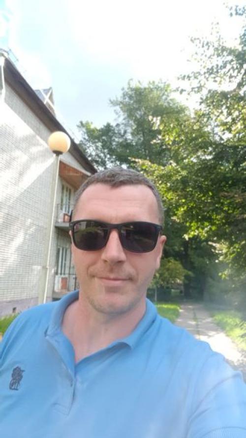 Мелкие муравьи в квартире откуда берутся.