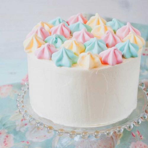 Узоры для торта. Как украсить торт в домашних условиях — подробный мастер-класс по украшению торта. Интересные идеи оформления своими руками + фото-примеры