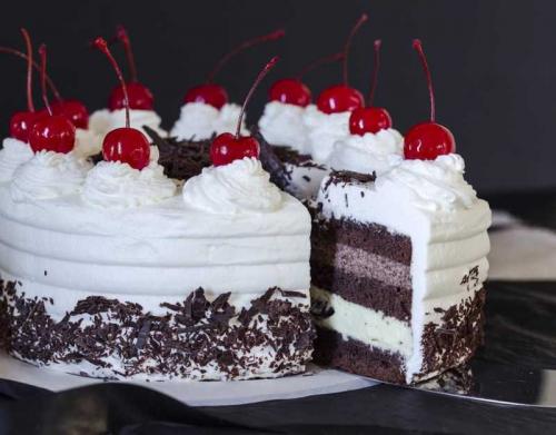 Узоры для торта. Как украсить торт в домашних условиях — подробный мастер-класс по украшению торта. Интересные идеи оформления своими руками + фото-примеры