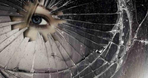 Что сделать если разбилось зеркало, чтобы не было беды. Что нужно сделать, если в доме разбилось зеркало, чтобы избавиться от негатива