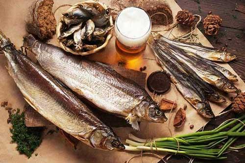 Как хранить сушеную рыбу в морозилке. Как хранить вяленую рыбу в домашних условиях: в холодильнике и морозилке?