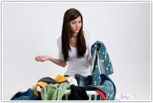 Как Отбелить белые полоски на черном спортивном костюме. Как вывести полинявшие пятна домашними средствами, и что делать, чтобы не полиняло впредь?