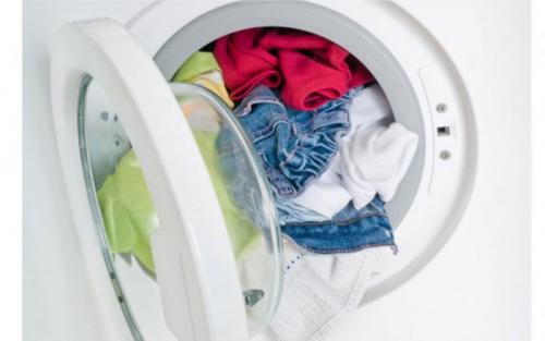Как очистить стиральную машину от запаха и грязи в домашних условиях. Чем почистить стиральную машину от грязи: простые средства и покупные препараты