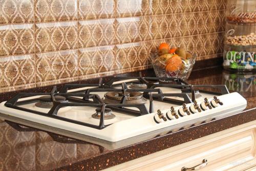 Как очистить газовую решетку от жира и нагара в домашних условиях быстро. Как почистить газовую решётку в домашних условиях: какие средства приходят на помощь хозяйкам