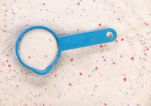 Чем удалить пятно от масла с одежды. Лучшие средства для удаления масляных пятен