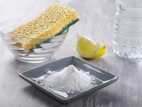 Удаление пятен с одежды в домашних условиях. Чем можно вывести пятна с одежды в домашних условиях: общие рекомендации