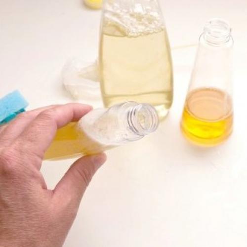 Чем можно помыть душевую кабину. Чистка разных поверхностей кабинки 11