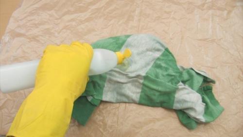 Пятна от жира на одежде вывести, как. Как справиться со свежим жирным пятном?